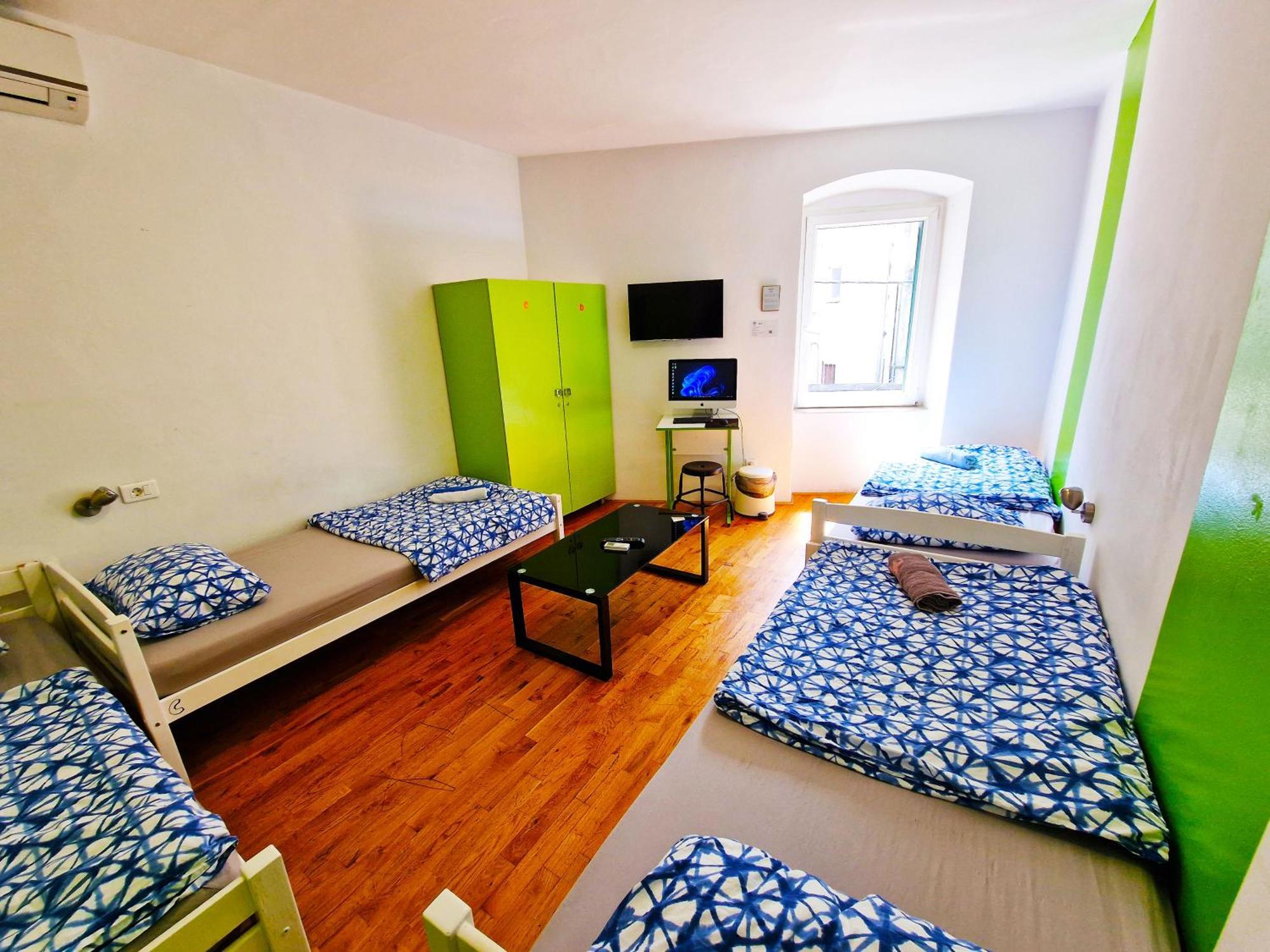 Croparadise Hostel سبليت المظهر الخارجي الصورة