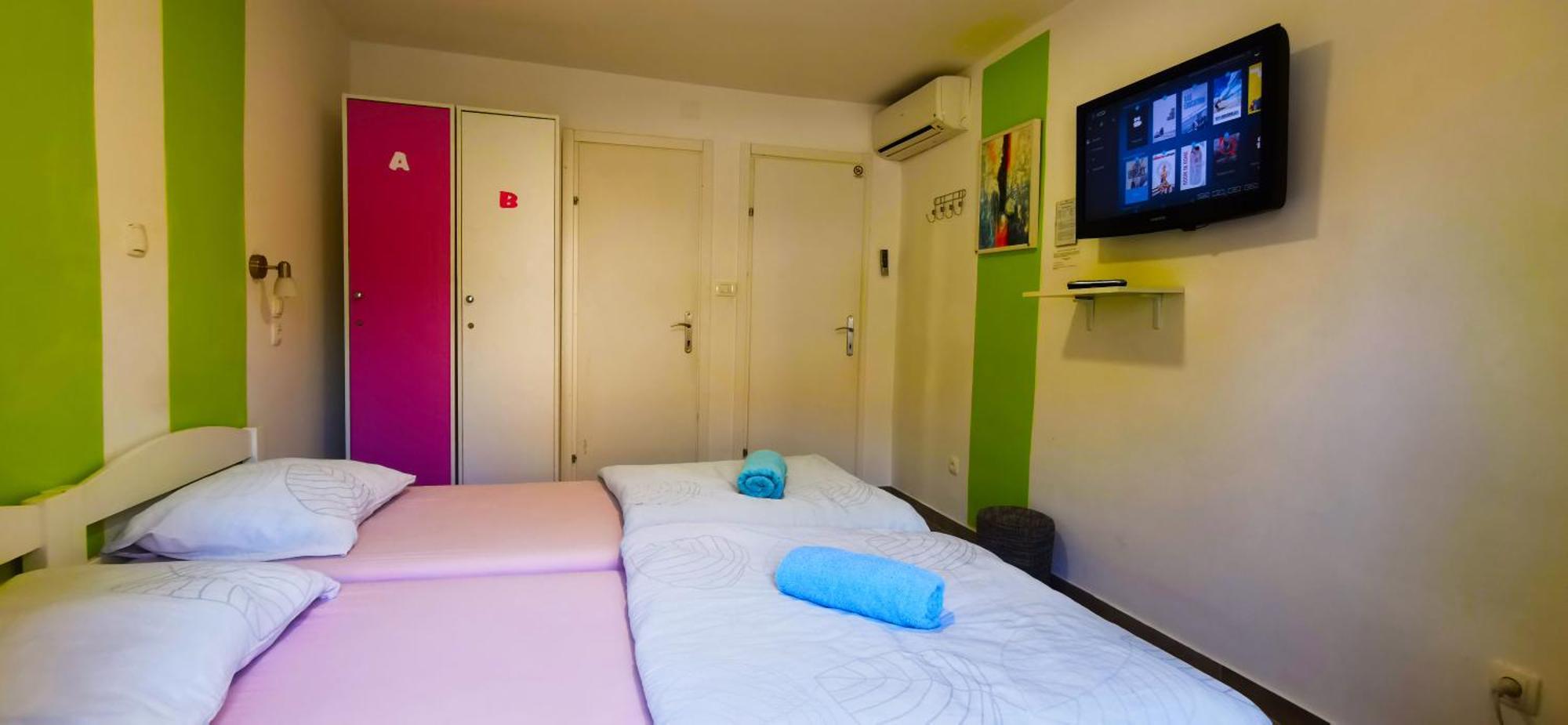 Croparadise Hostel سبليت المظهر الخارجي الصورة